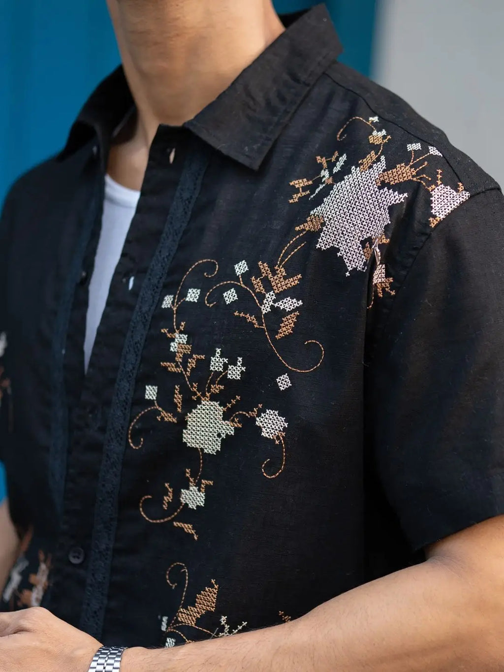 Floral Embroidered spread collar shirt