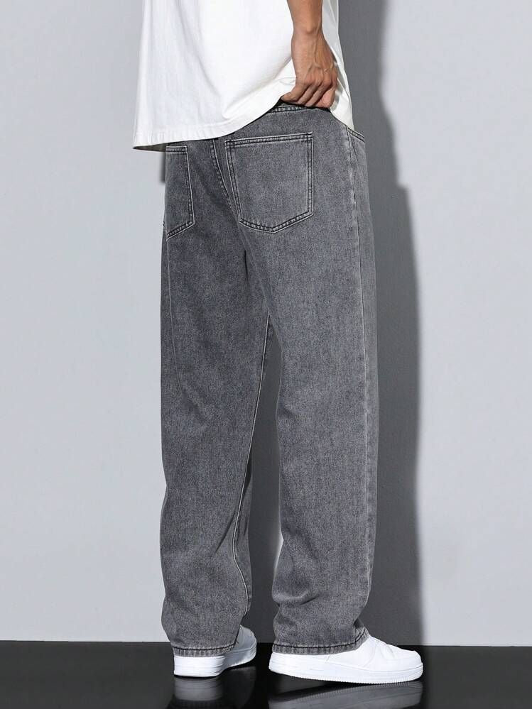 UNCUTS Regular Straight Jeans