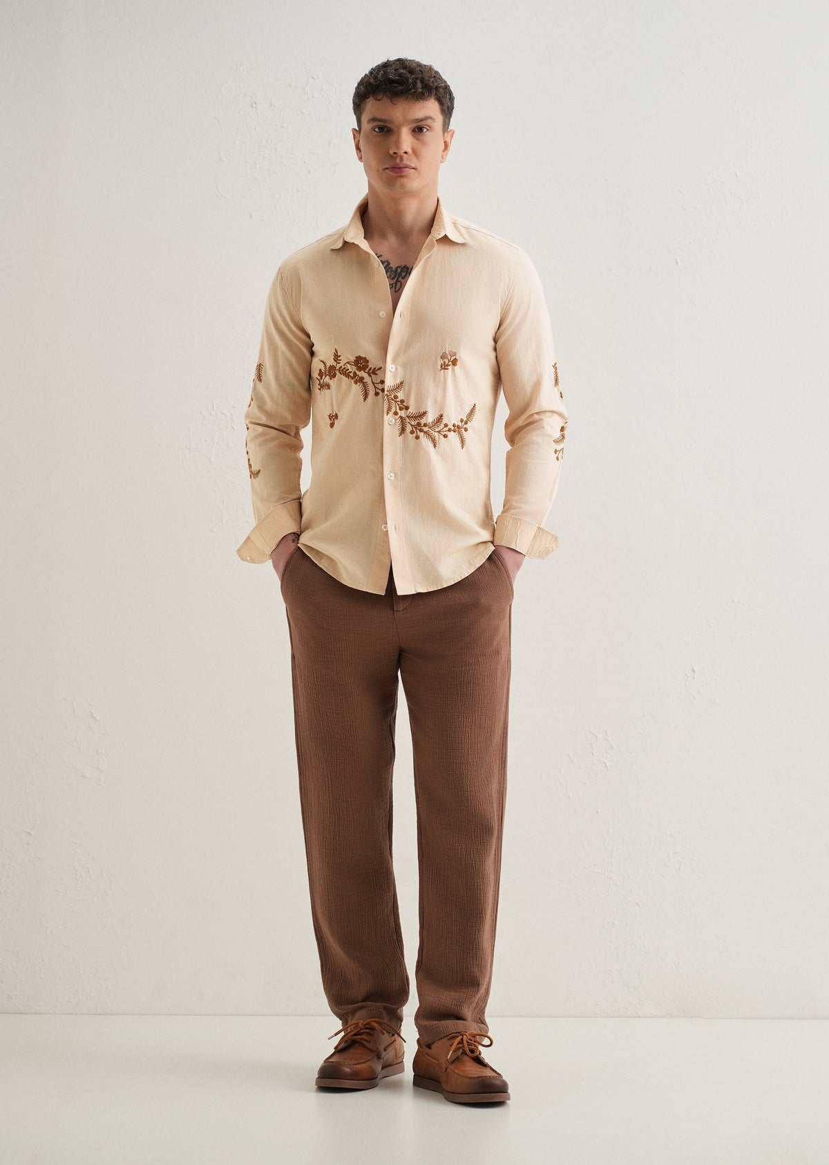 Embroidered linen shirt