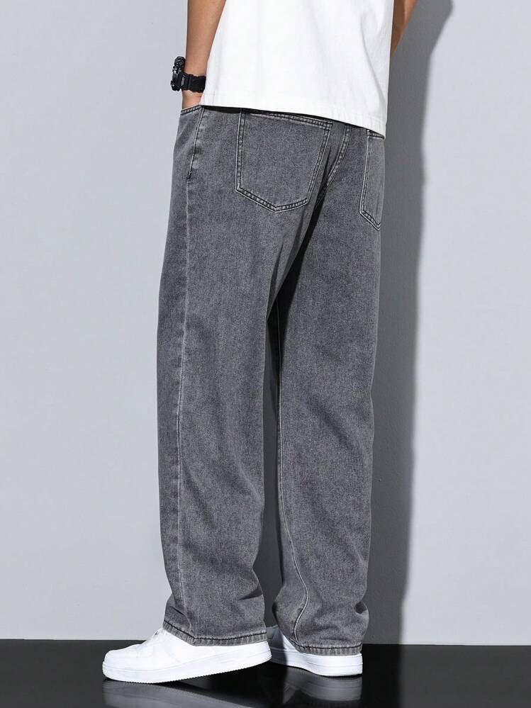 UNCUTS Regular Straight Jeans