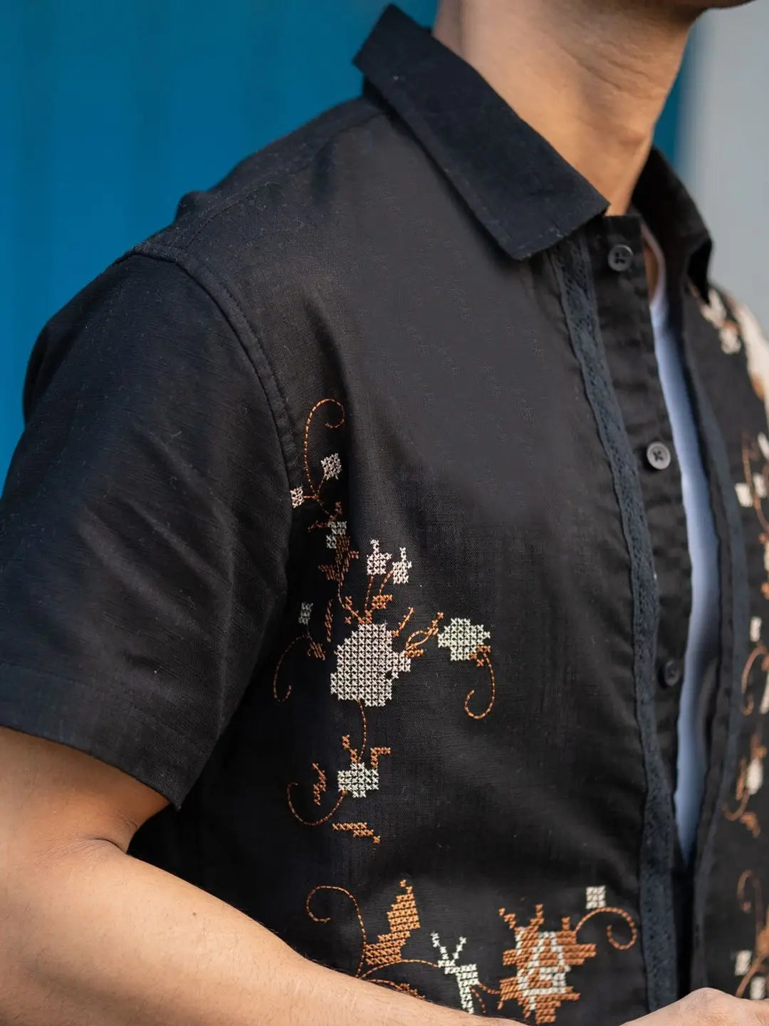 Floral Embroidered spread collar shirt