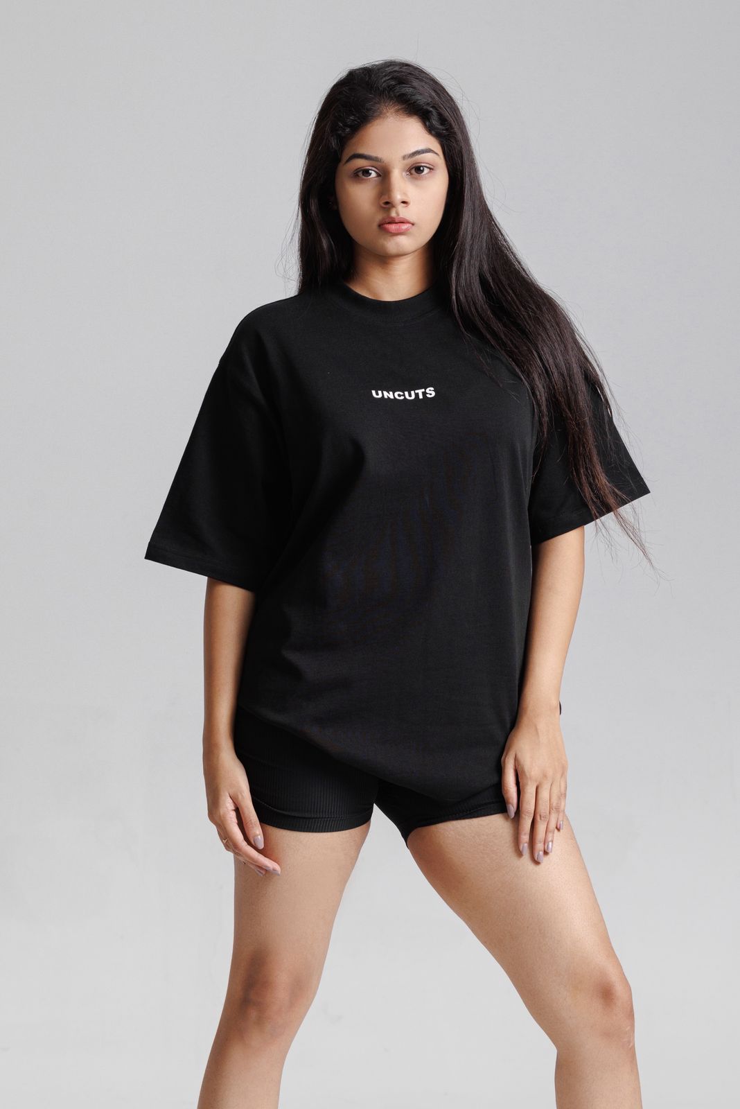 
Order Eden: The Good T. Oversized unisex T-shirt. 100% cotton, modern streetwear style. Breathable, durable, perfect everyday casual outfit.